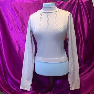 Super unique size L super stretchy baby pink long sleeve crop fitness top